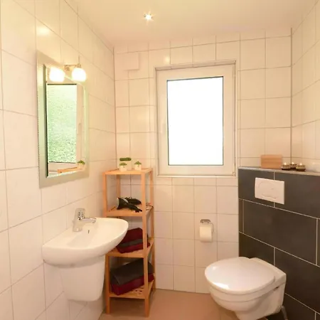 Holiday home Ruhiges In Lommersdorf Mit Garten *